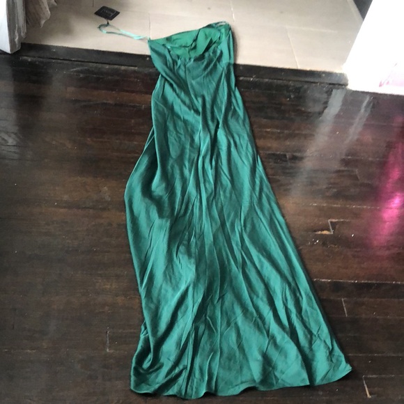 Ieena for Mac Duggal one shoulder satin gown emerald green festive  party 6 NWT - Picture 6 of 9